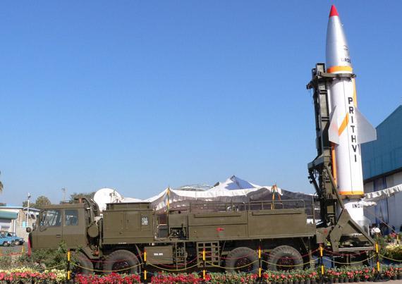 印度导弹独一无二：短程导弹用液体燃料，射程还不如空空导弹！