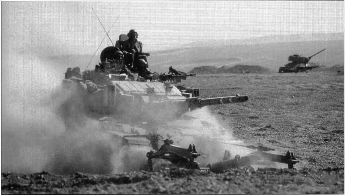 以色列曾缴获300辆敌军坦克，并发起冲锋。网友：59下山了！