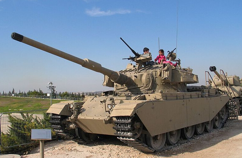 以色列魔改坦克技能不输中国，这款5对轮你认识吗？