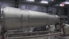 俄罗斯高超音速滑翔导弹取得重大突破，普京称：它将像陨石一样