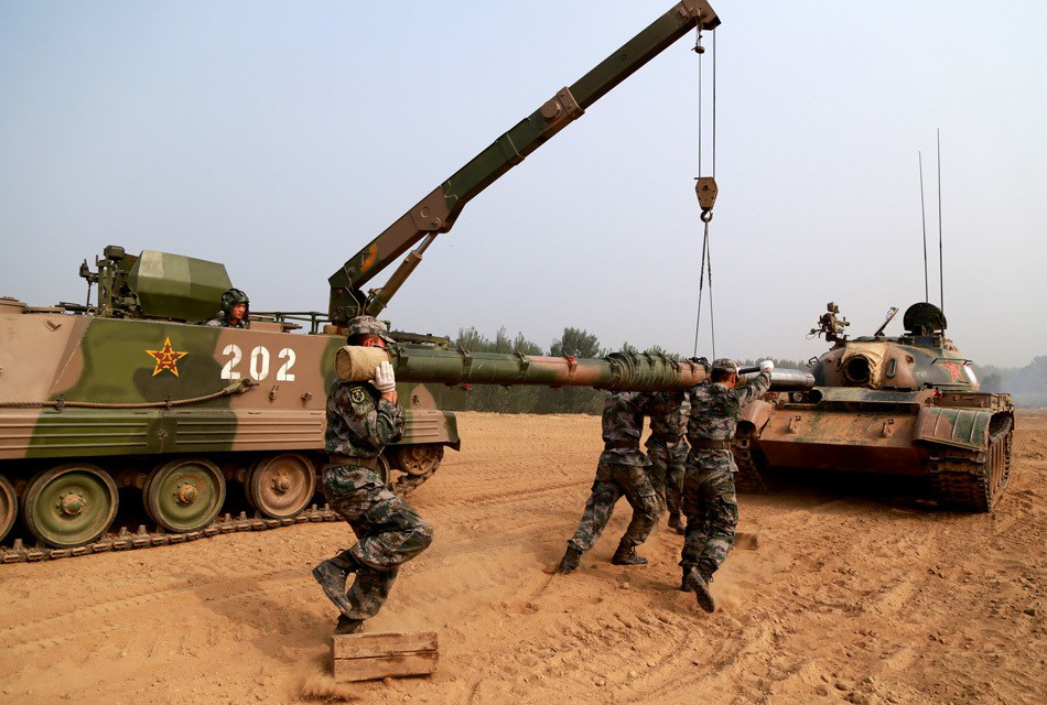 中国将退役79式坦克白送柬埔寨，表面亏本，实则赚大了