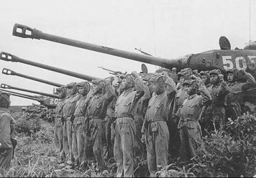 志愿军这场战斗创造战争史奇迹：仅靠步兵就全歼一个重型坦克营