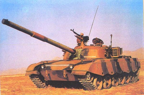 99式坦克研制秘闻：苏联底盘加德国发动机，东西方技术集大成者