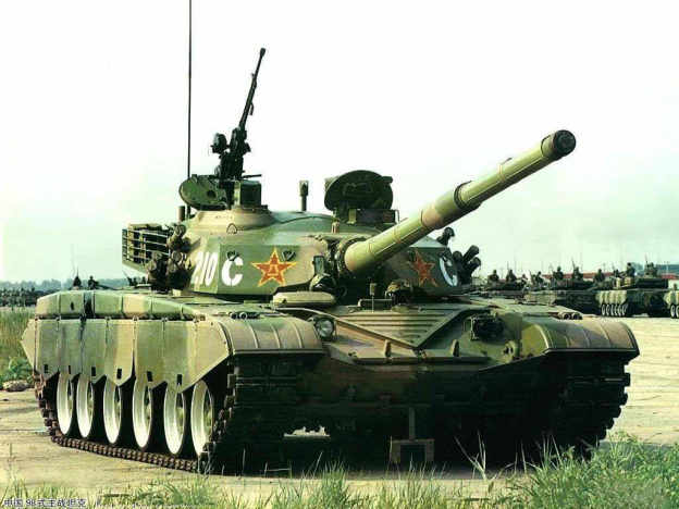 99式坦克研制秘闻：苏联底盘加德国发动机，东西方技术集大成者