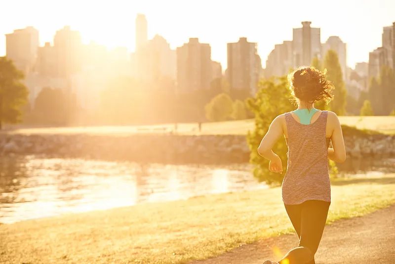 如何减肥更有效？慢跑or快走？有氧运动让你轻松甩掉脂肪