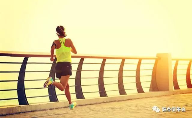 从3个阶段做起，让你的跑步变得轻松，坚持更长久！