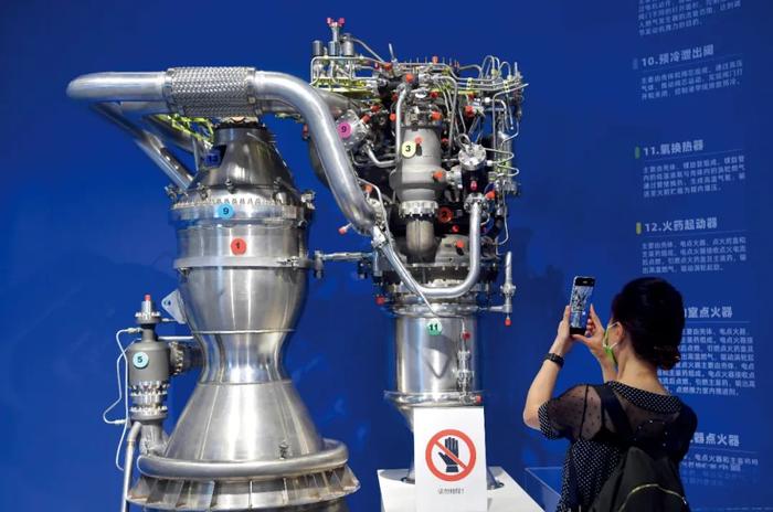 中国首枚液氧甲烷火箭成功入轨，挑战“星舰”？