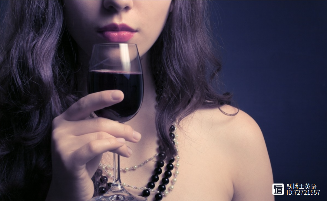 词源趣谈 | alcohol（酒精）最初居然是女人专用的