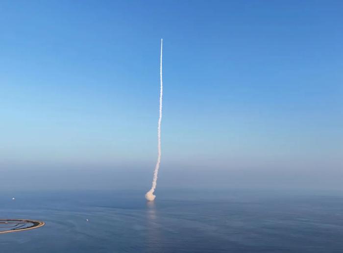 “谷神星一号”海射型运载火箭在海阳海域发射升空 图源：IC