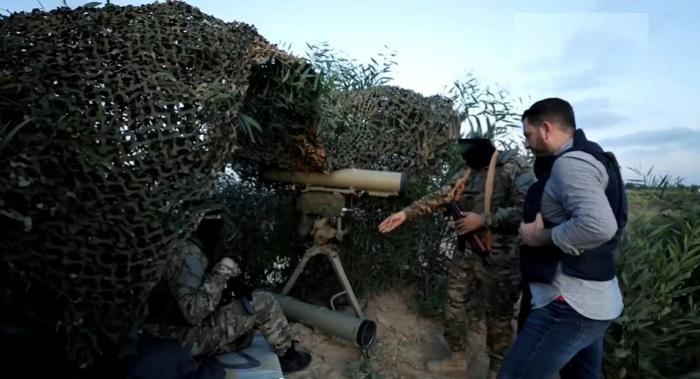  哈马斯向媒体展示其装备的“短号”反坦克导弹。
