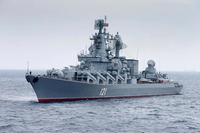 乌军突袭克里米亚，炸毁俄舰，和谈路封死了吗？