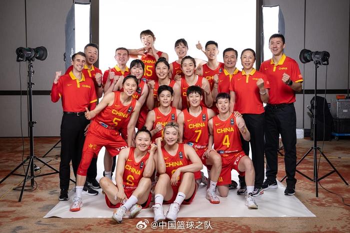 奥运资格赛开门红！中国女篮大胜新西兰女篮