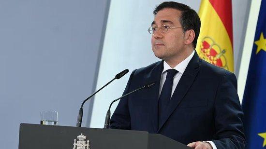 西班牙发布永久撤回驻阿根廷大使的官方法令