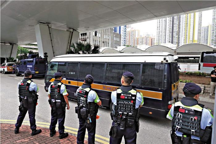 香港“35 ”非法初选案45人罪成，李家超发声